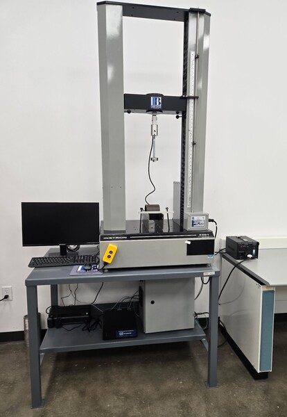 1125 lbf. (5kN) Instron #4201, electro mechanical Unispace tension & compression testing machine, 48" test - Image 1