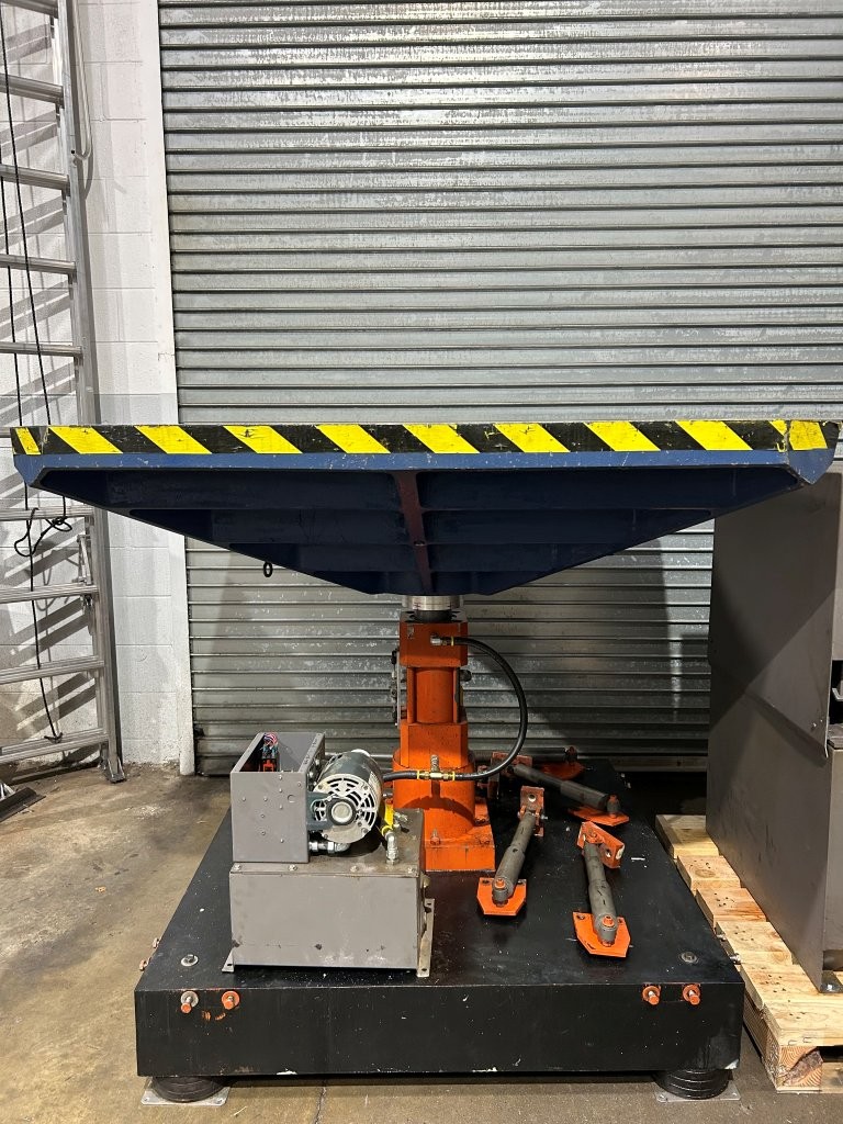 Lansmont #6000-TTV2, hydraulic vibration test system, water cooled hydraulic power supply - Image 2
