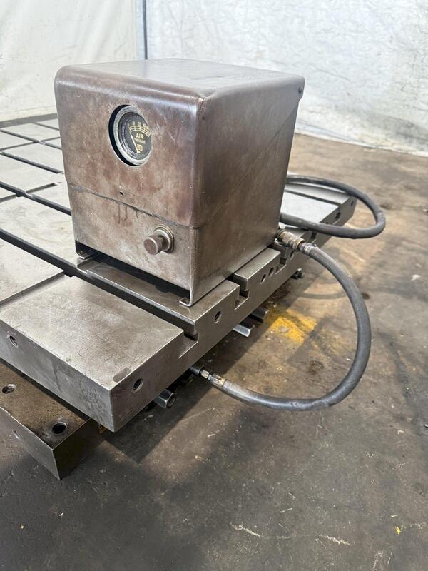 30" x 40" Devlieg, air lift rotary table - Image 5