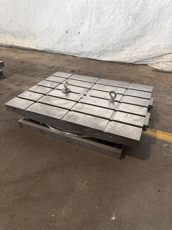 30" x 40" Devlieg, air lift rotary table - Image 2