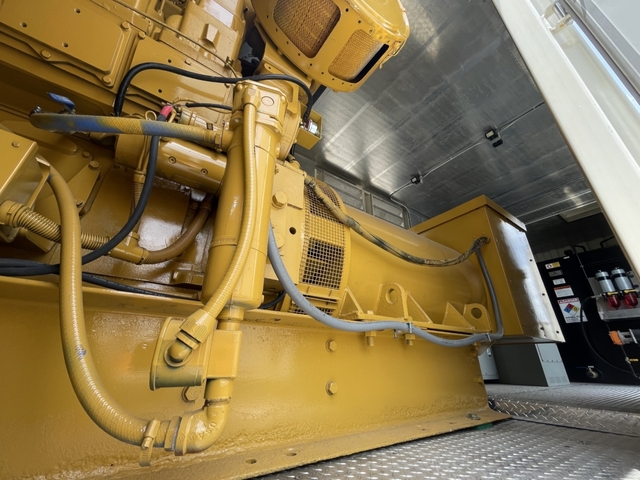 1250 KW Caterpillar #3512, Diesel Power Module, Deep Sea 8610 controls, 1200-gallon double wall fuel tank - Image 4
