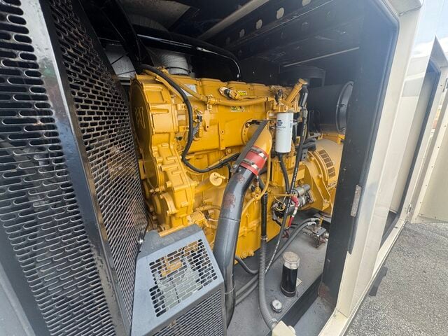 400 KW Caterpillar #XQ400, Diesel Generator Set, Sound Attenuated Enclosure, 628 HP CAT C15 Engine, 1800 RPM - Image 5