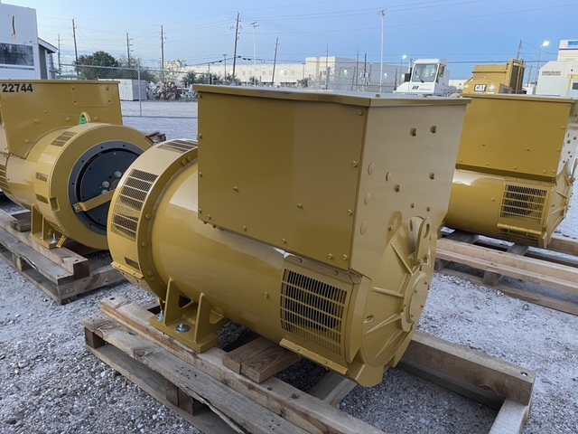 650 KW, Caterpillar #LC7224H, Generator End, 480 Volt, 2022 - Image 2