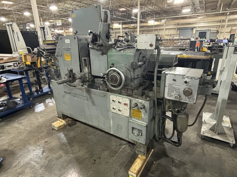 Cincinnati Milacron #Cinco-15, centerless grinder, 4" work diameter, 8 x 24 x 12 wheel, 1979 - Image 1