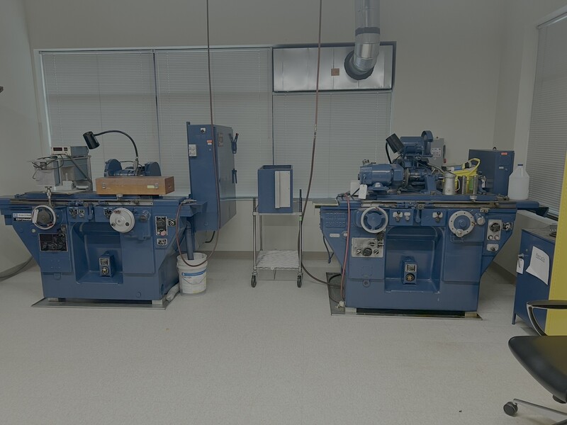 10" Brown & Sharpe #1024U, universal cylindrical grinder, 12" x 1" x 5" wheel, 60-600 RPM, hydraulic table - Image 1