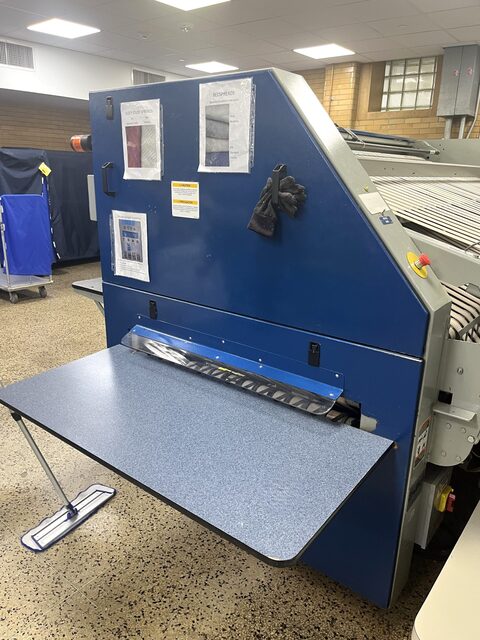 Chicago #S-12-2000, 4-Lane cross folder, VFD, LH discharge, 240 V., 1999 - Image 6