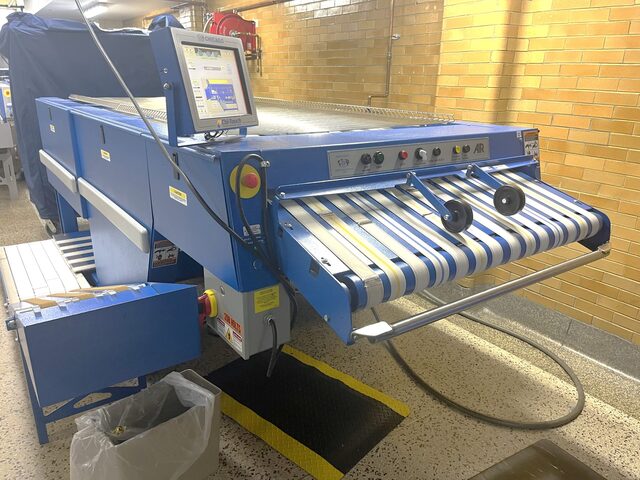 Chicago #Air-CT-XL, Small Piece Folder, Return to Feed, 208 V., 2018 - Image 1