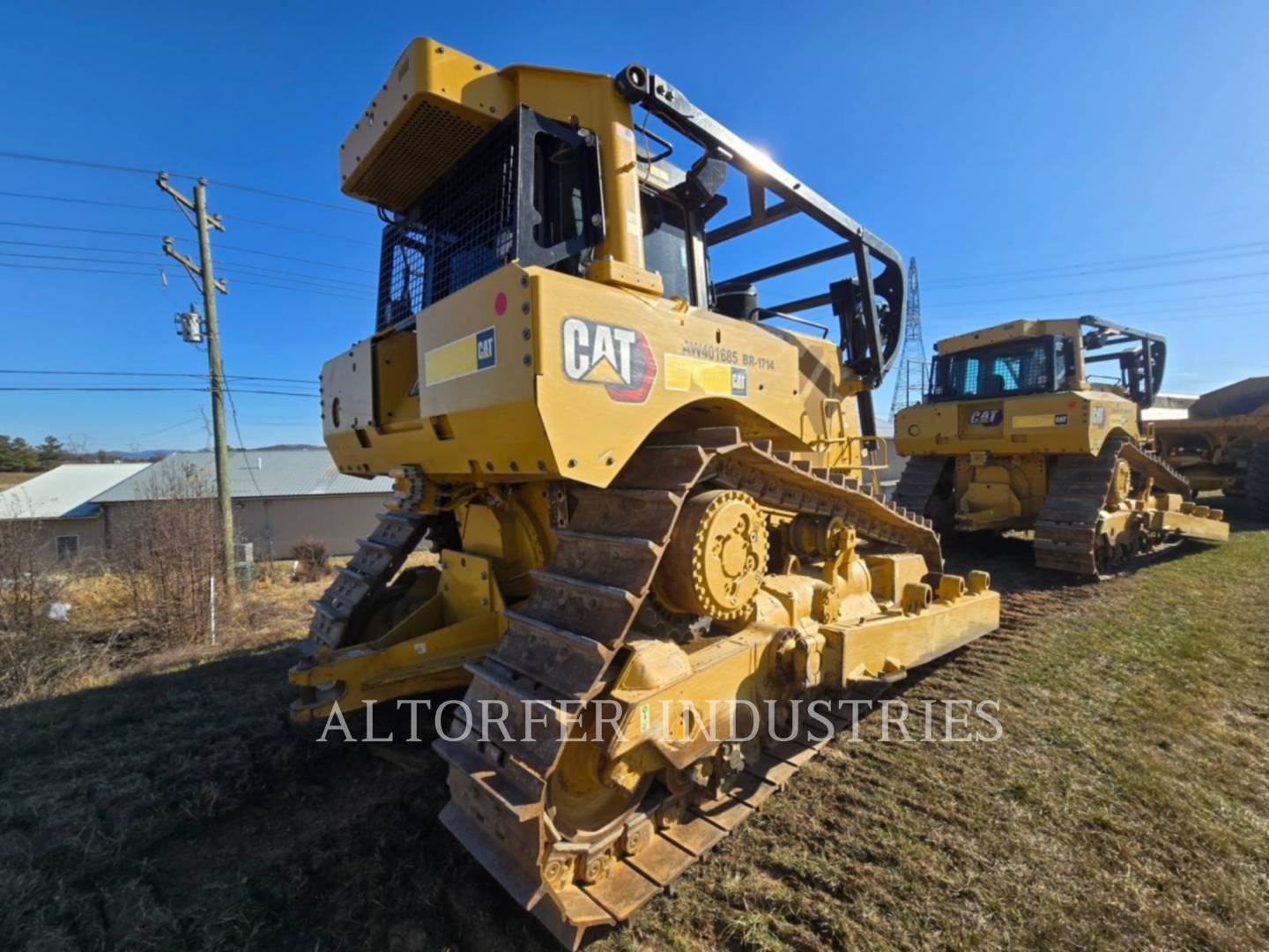 Caterpillar D8T, Crawler Dozer, 684 hours, S/N: AW401685, 2022 - Image 3