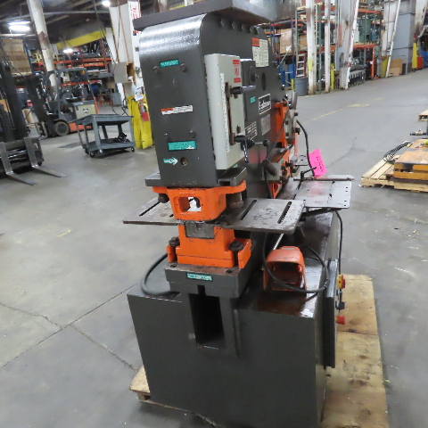 Scotchman #F1-5109-14M, 51 ton hydraulic ironworker punch, brake, shear, 5 HP, 460 V., 3 phase - Image 7