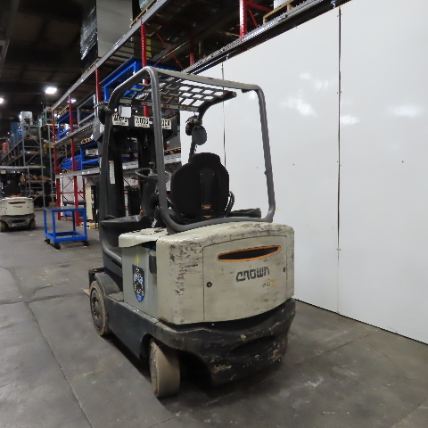 5000 lb. Crown #FC4515-50, electric forklift, 48 V., 240" lift height, 4 stage mast, 2012 - Image 3