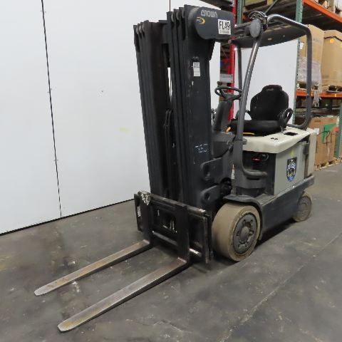 5000 lb. Crown #FC4515-50, electric forklift, 48 V., 240" lift height, 4 stage mast, 2012 - Image 4