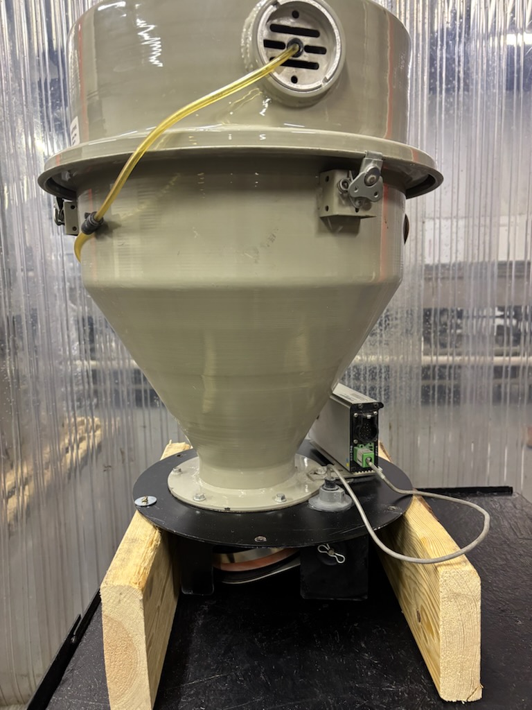 Conair #DL15 daylight Series, vacuum material receiver, 15" receiver diameter, 1 cu.ft., 24 VDC, 0.2 FLA - Image 2