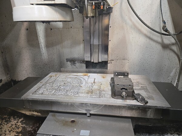 Fadal #VMC4020HT, CNC Vertical Machining Center, 48" x 20" table, 40" X, 20" Y, 20" Z, 15 HP, 10,000 RPM, CAT - Image 4