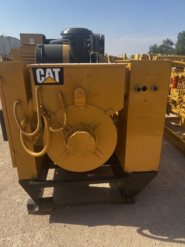600 KW Caterpillar #C18, diesel generator set, 480 Volts, 3-phase, 8022 hours, 1800 RPM, Tier 3, 2017 - Image 3