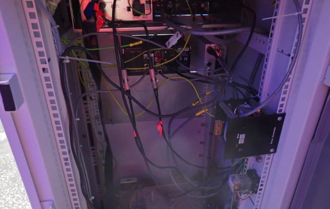 Edwards #Auto-500, Vacuum Coating System - Image 10