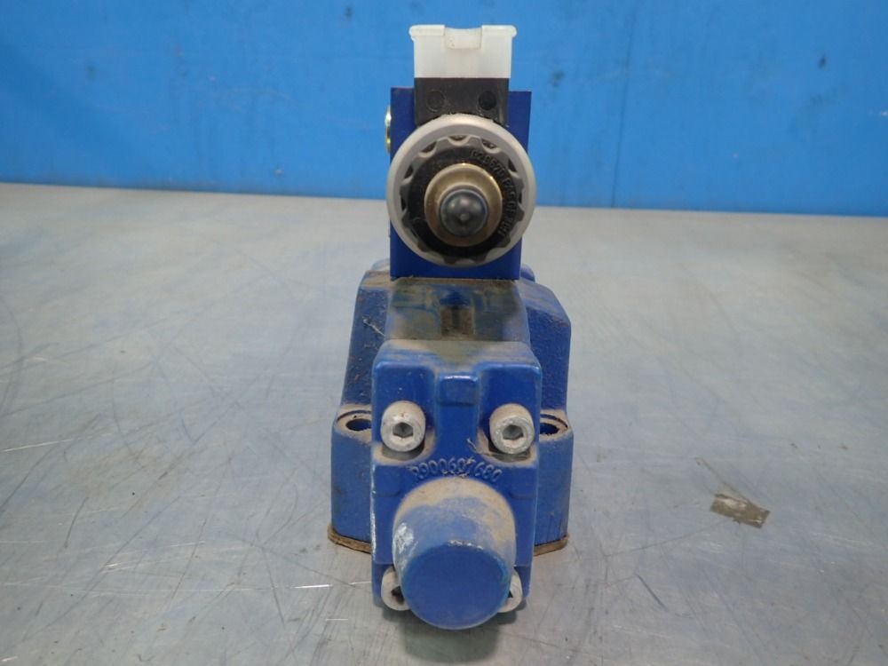 Rexroth #R901152584, Hydraulic Valve - Image 2