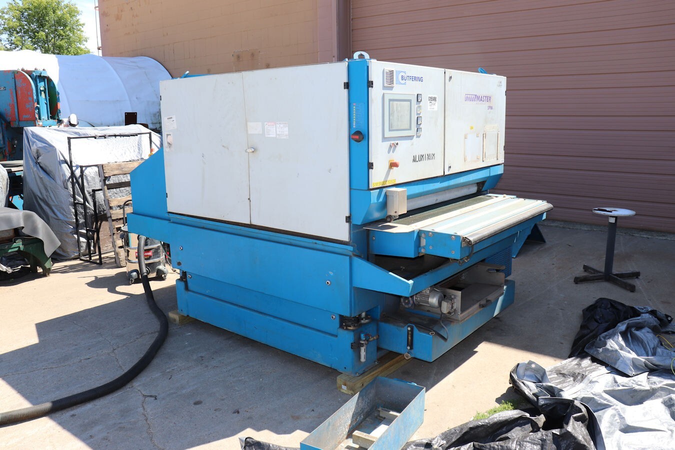53" Butfering Steelmaster #SPW-413-RRTT, Wet Belt Sander Buffer, 2/2 heads, 53" x 8.2' belt, - Image 1