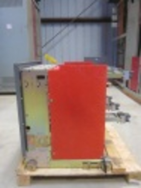1200 Amps, Cutler-Hammer, 50VCP-W250, electrically operated, drawout, #VB5334 - Image 4