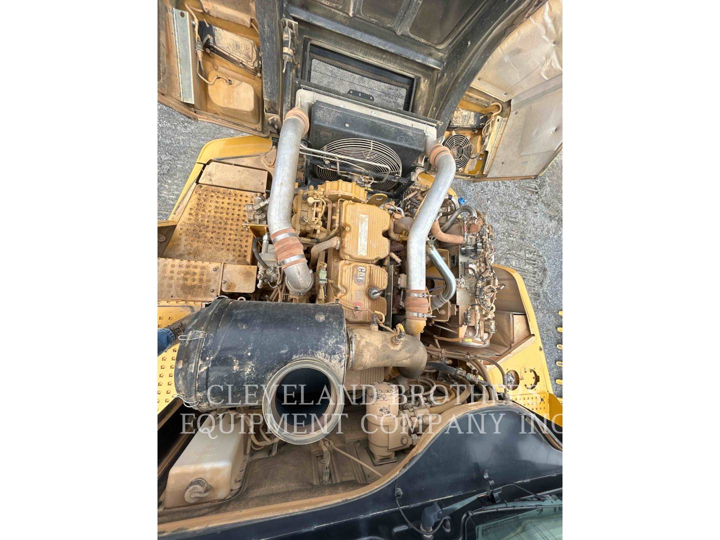 Caterpillar 74504, Articulated Truck, 4237 hours, S/N: 3T603769, 2022 - Image 7