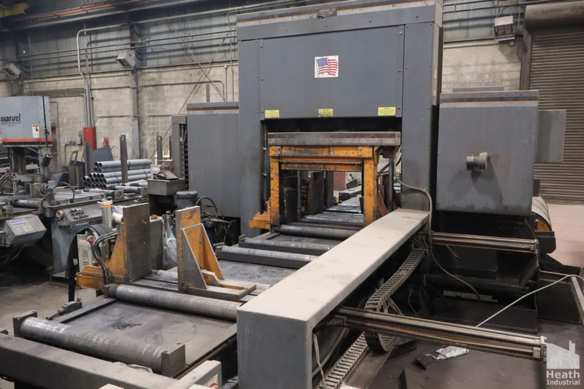 25" x 30" HEM #WF160LA-DC, dual column horizontal band saw, automatic, 321" x 2" blade, 10 HP - Image 2