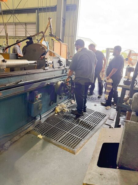 14" x 20" Churchill, Plain Cylindrical Grinder - Image 3