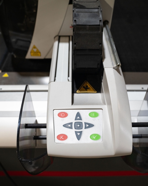 Lectra #VT-FU-Q25-72, Multi-Ply Fabric Cutting Machine, Vector Q25, 6'72" W, 2022 - Image 9