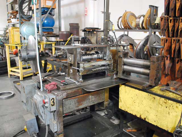 10" x 2-5/8" National Standard slitting line, finger set up, #12674 - Image 1