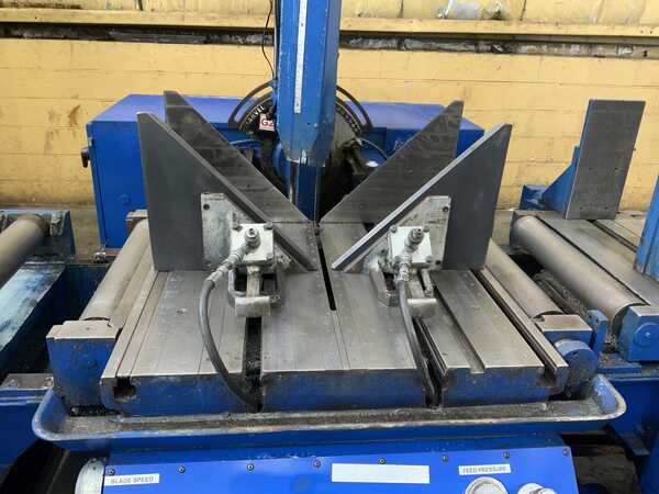 18" x 20" Marvel #81APC-II, vertical band saw, programmable stock feed, dual hydraulic vises - Image 4