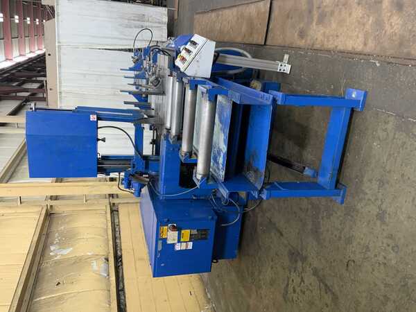 18" x 20" Marvel #81APC-II, vertical band saw, programmable stock feed, dual hydraulic vises - Image 6