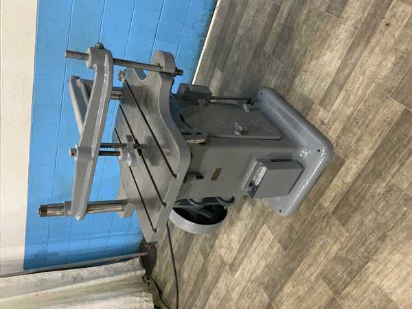 1/16" x 7-1/2" Davis #5, keyseater, tilt table, micro depth stops, resistance bar, 2 HP, 48 SPM - Image 1