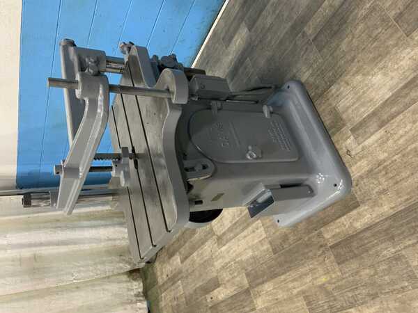 1/16" x 7-1/2" Davis #5, keyseater, tilt table, micro depth stops, resistance bar, 2 HP, 48 SPM - Image 2