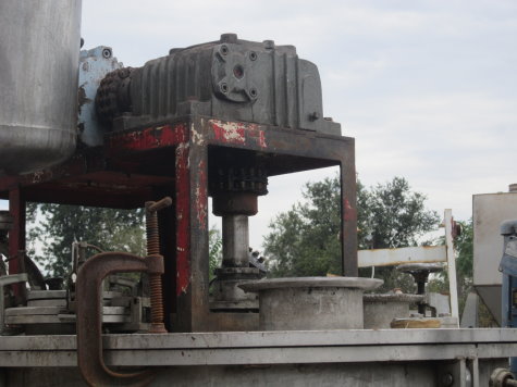 250 gallon Combustion Engineering Howard reactor, Stainless Steel, jacketed, agit - Image 4