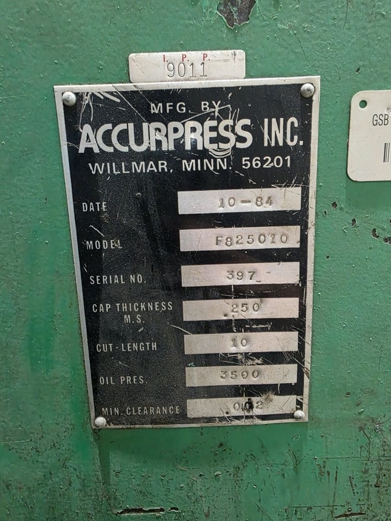 Accurpress #825010, hydraulic shear, 1984 - Image 2