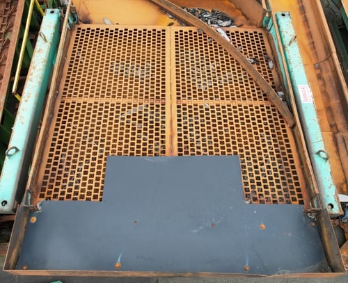 Kockums #KS-77, 2-Deck Vibrating Chip Screener, 1-1/2" x 1-1/2" top screen holes, 1/2" bottom screen holes - Image 3