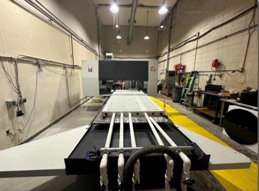 Haas #GR-510, Gantry Router, 121" x61" x11" travel, 15000 RPM, 15 HP, 62" between housing, 10 tool, 5' x10' - Image 4