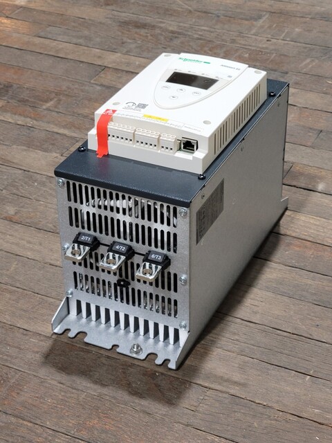 Schneider Electric #ATS22C14S6U, Soft Starter, Altistart 22, 140A, 208/600 Volts, 110 Volts Coil, unused - Image 7