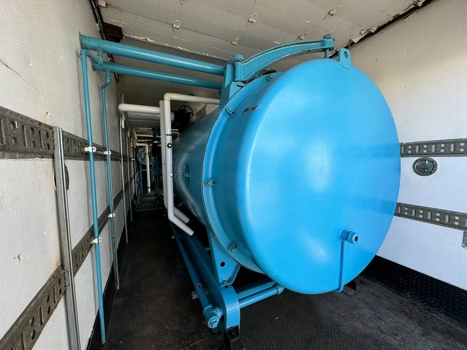 200 HP Cleaver-Brooks #CB-500-200C, Portable Steam Boiler Dual Fuel, w/ 40' trailer, 8370K BTUH, 60 GPH, 150 - Image 4