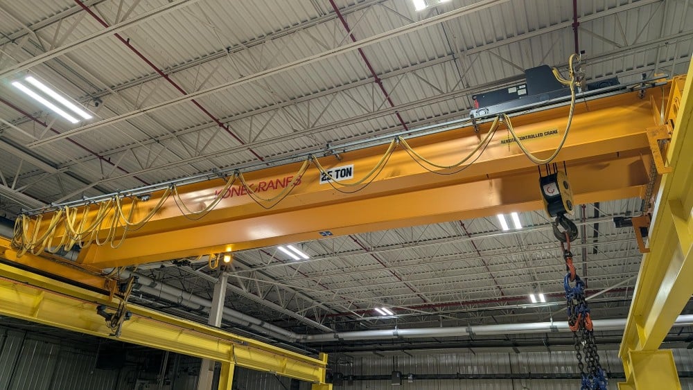 25 Ton, Kone, 35'0" Span, 16' 4" lift, Class D, Radio, VFD bridge/trolley, 140' (x2) rail/runway/cols, 2015 - Image 3