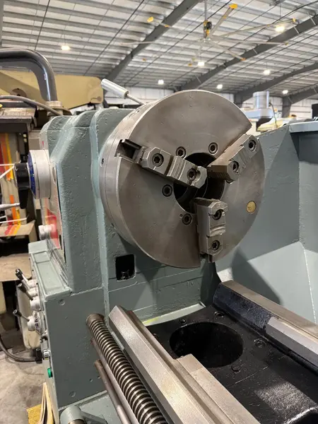 26"/35" x 90" Promax #LG-2690, engine lathe, 16" Bison chuck, 3-jaw, 4-1/16" spindle bore, D1-11, Newall - Image 8