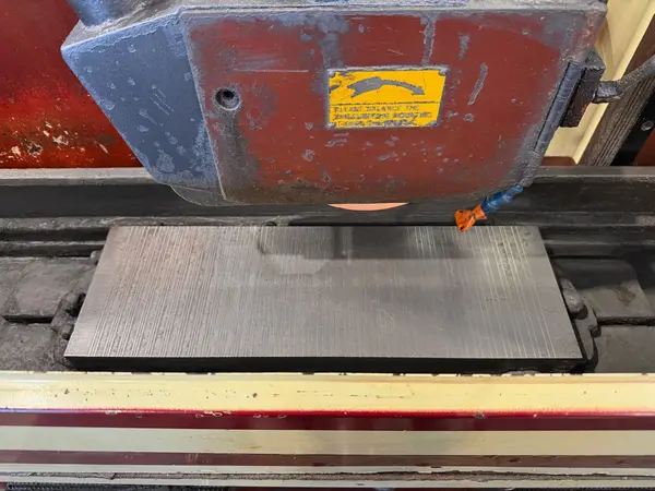 6" x 18" Chevalier #FSG-618AD, automatic surface grinder, 8" x 1/2" x 1-1/4" wheel, 16-82 FPM, hydraulic - Image 10
