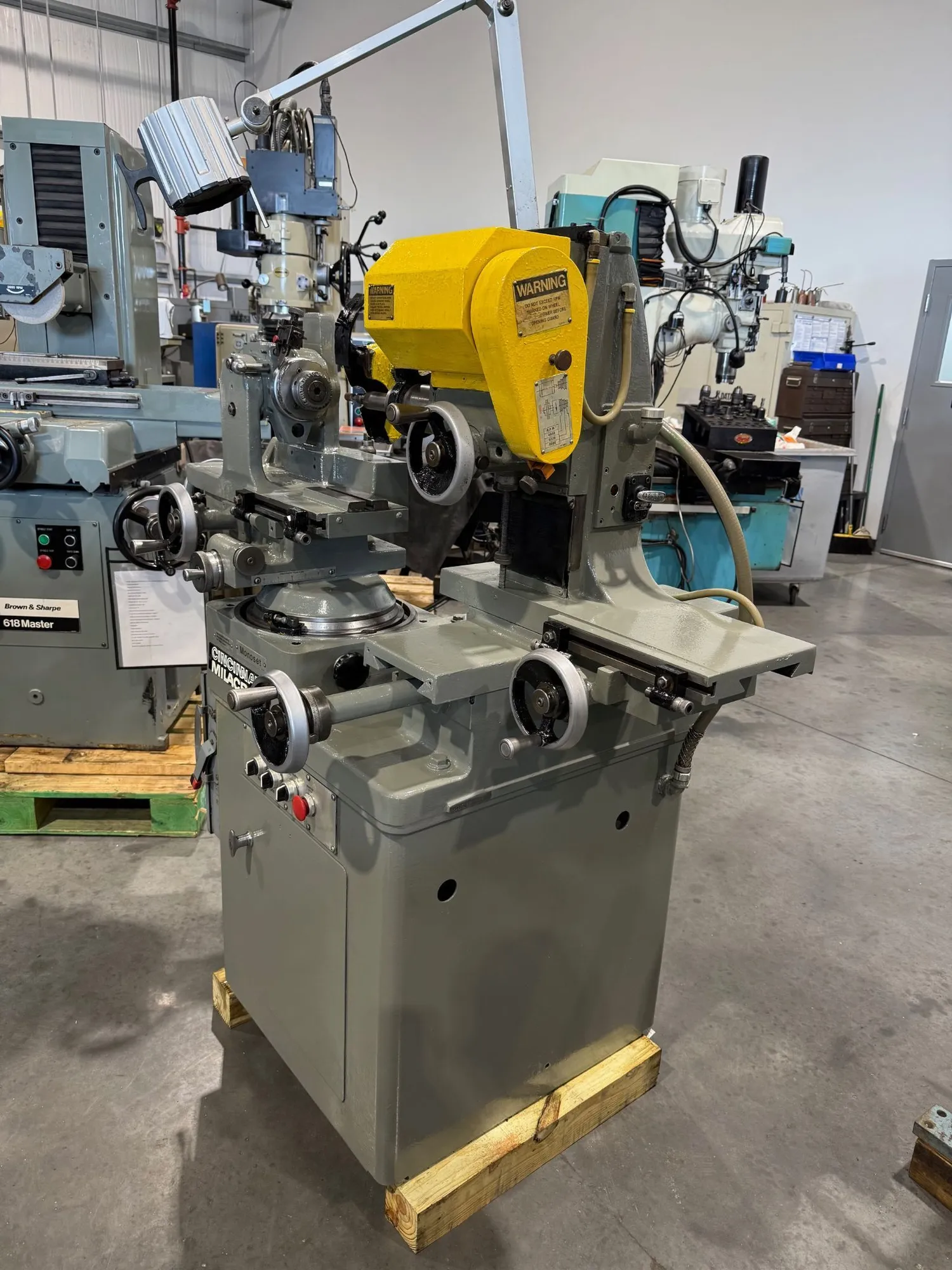 Cincinnati Milacron #Monoset, tool & cutter grinder, 1987 - Image 4