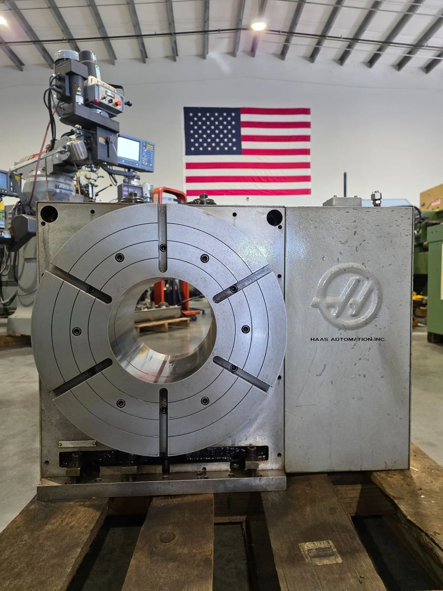 17.7" x 17.7" Haas #HRT-450, CNC rotary table, 4-Axis, 7-3/8" bore, 13.5" worm gear diameter - Image 2