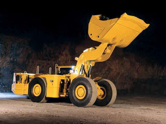 Caterpillar R1600H, Underground Mining Loader, 271 HP Cat C11 diesel engine, 12-ton payload, 5.5-7.7 yd - Image 4
