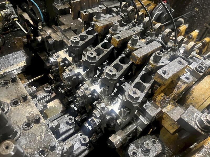 .23" x 3.5" Nakashimada #TH4-6A, 4-Die Progressive Header, 2.756" shank length, 230 pieces/min., 2-plane wire - Image 6