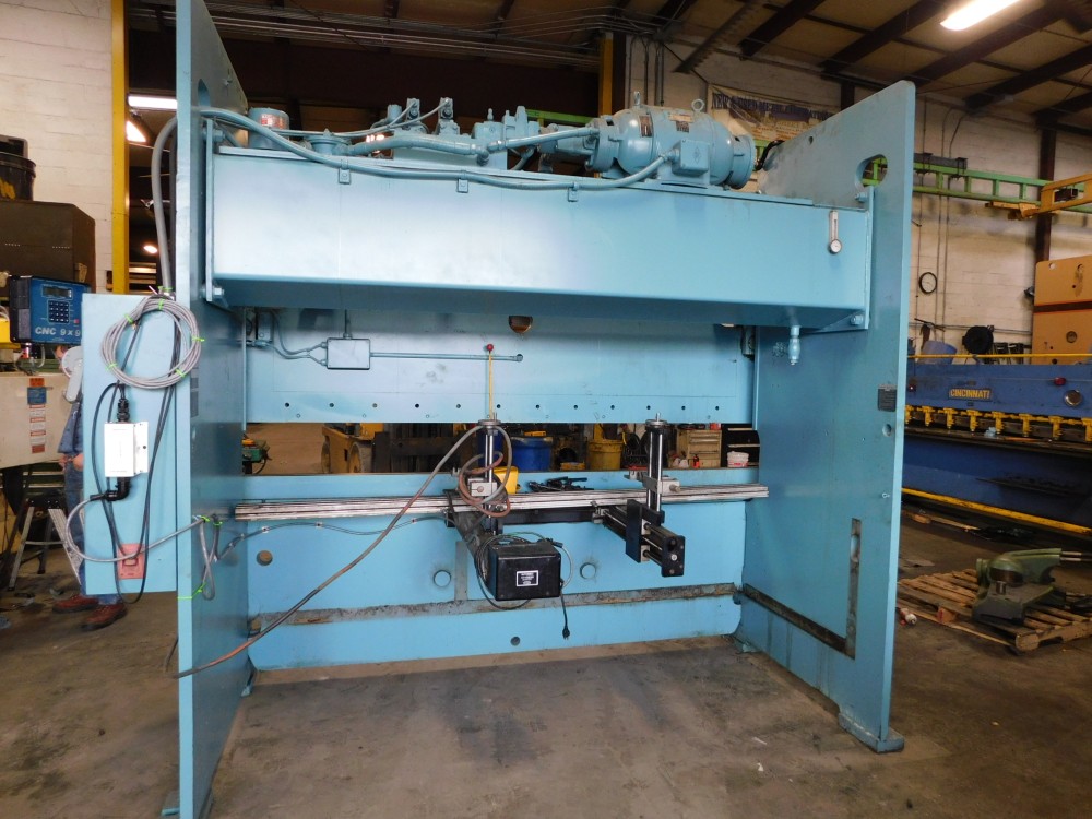 135 Ton, Niagara #HBM-135-8-10, hydraulic press brake, 10' overall, 102" between housing, 8" stroke, 7" - Image 6