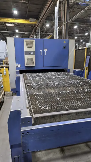 HK #PL3015, fiber laser, 3000 watts, 5' x10'tbl., chiller, dust collector, 2014 - Image 5