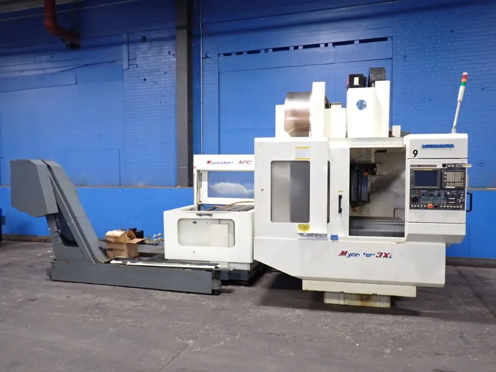 Kitamura #MyCenter-3XI, Cnc vertical machining center, 16" x 32", Fanuc 16i-m Control, Chip Conv. - Image 2