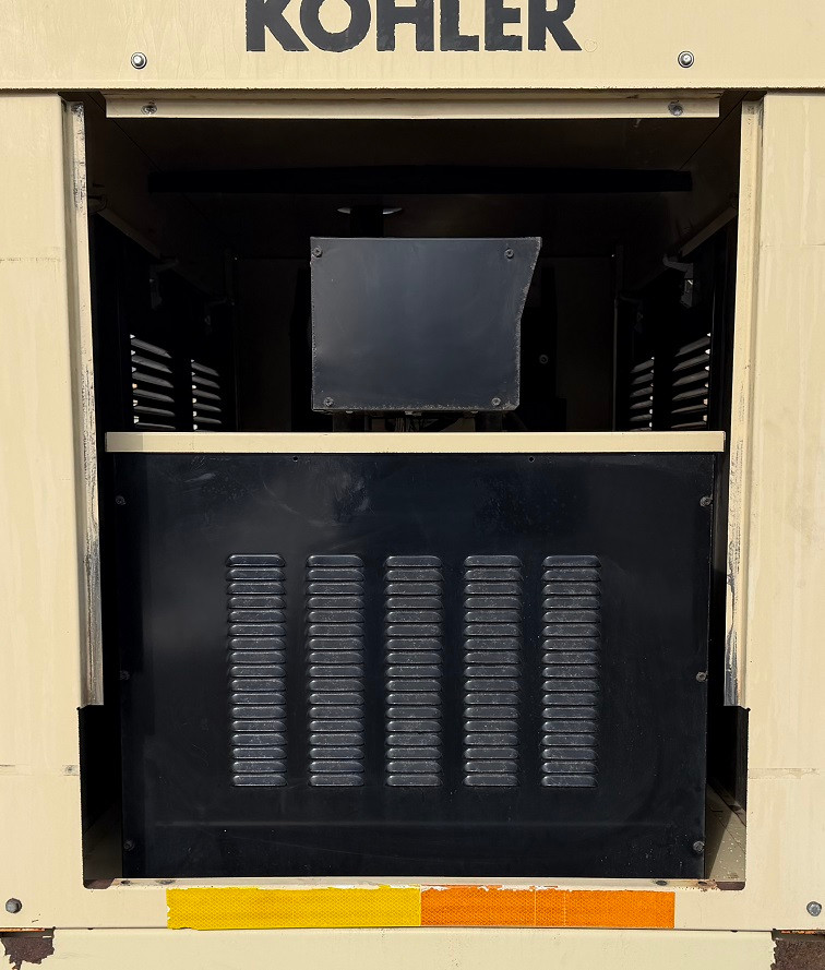 55 KW Kohler #50REOZJB, diesel generator set, 120/240 Volts, 1-phase, John Deere engine, weatherproof - Image 4