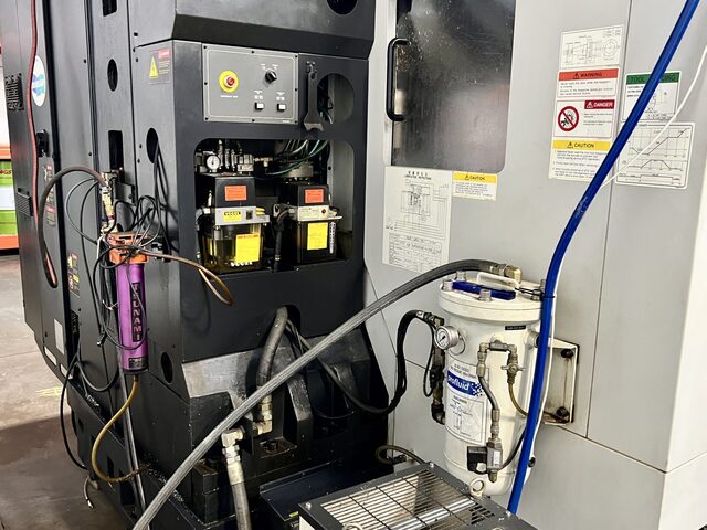 Daewoo Doosan #DMV-4020LS, CNC vertical machining center, 30 automatic tool changer, 40" X, 20" Y, 25" Z - Image 8