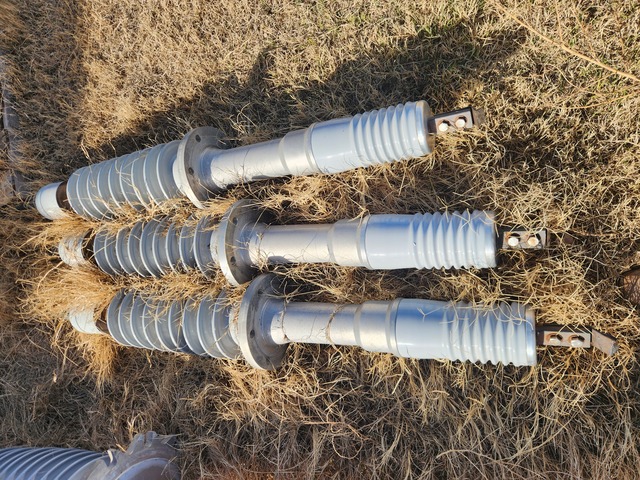 69 KV, ABB, O Plus C, 2000 Amps., bushings (style 069W2000UB), 1998 (3 available) - Image 3